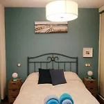 En Cimadevilla Junto Al Puerto Deportivo Apartment *