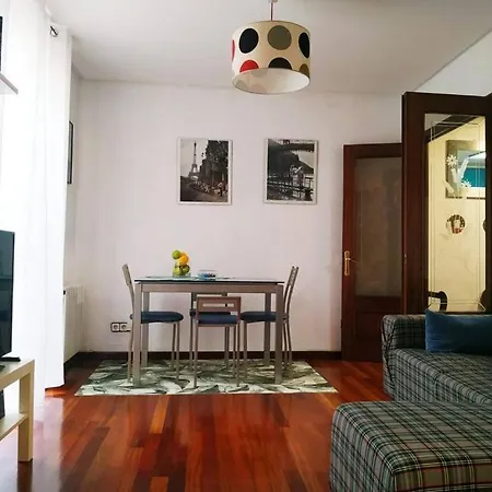 En Cimadevilla Junto Al Puerto Deportivo Apartment *