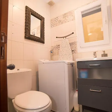 Apartment En Cimadevilla Junto Al Puerto Deportivo