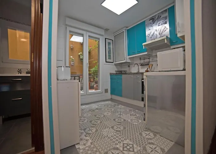 En Cimadevilla Junto Al Puerto Deportivo Lejlighed Gijón